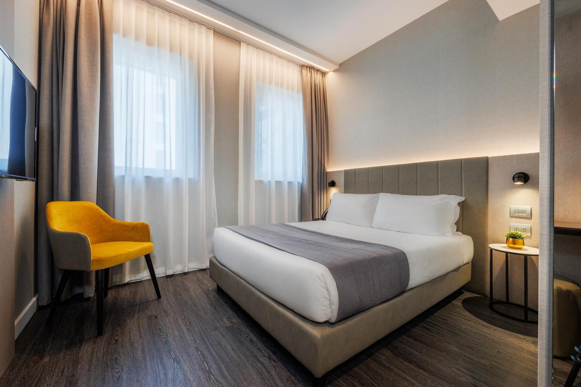 Ih Hotels Milano Centrale Bagian luar foto
